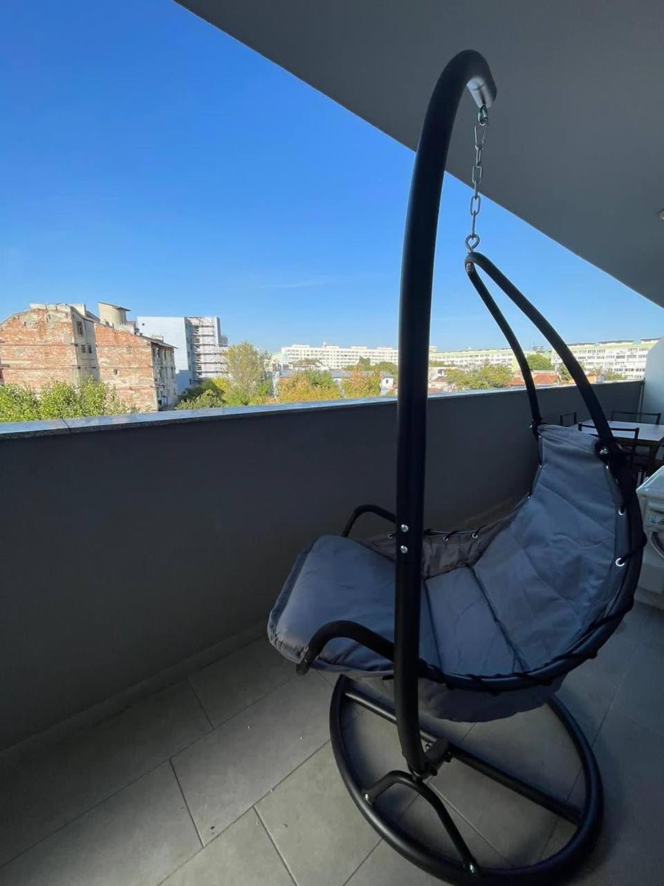 부쿠레슈티 Carol New Building With Balcony 아파트 외부 사진